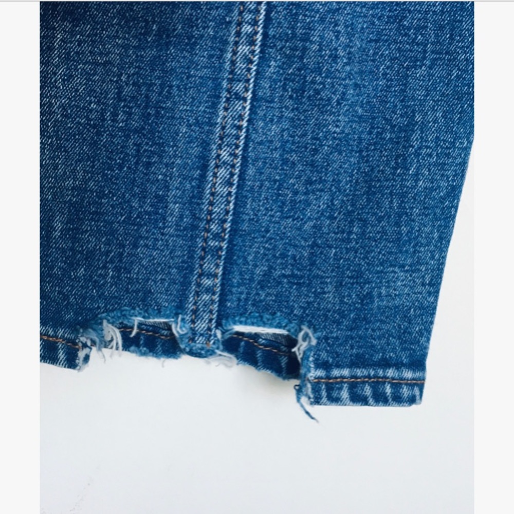 High Rise Mom Jean👖💛 - Picture 3 of 5